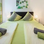 Stachel B Apartment